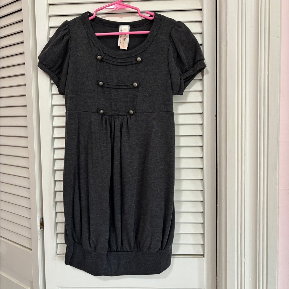 Kiddo Girls size 8 Grey long bubble top